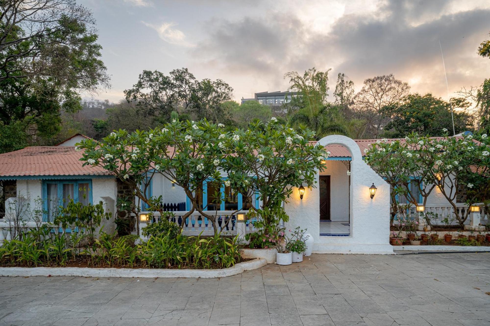 Lohonostays Villa Santorini Alibag Luaran gambar